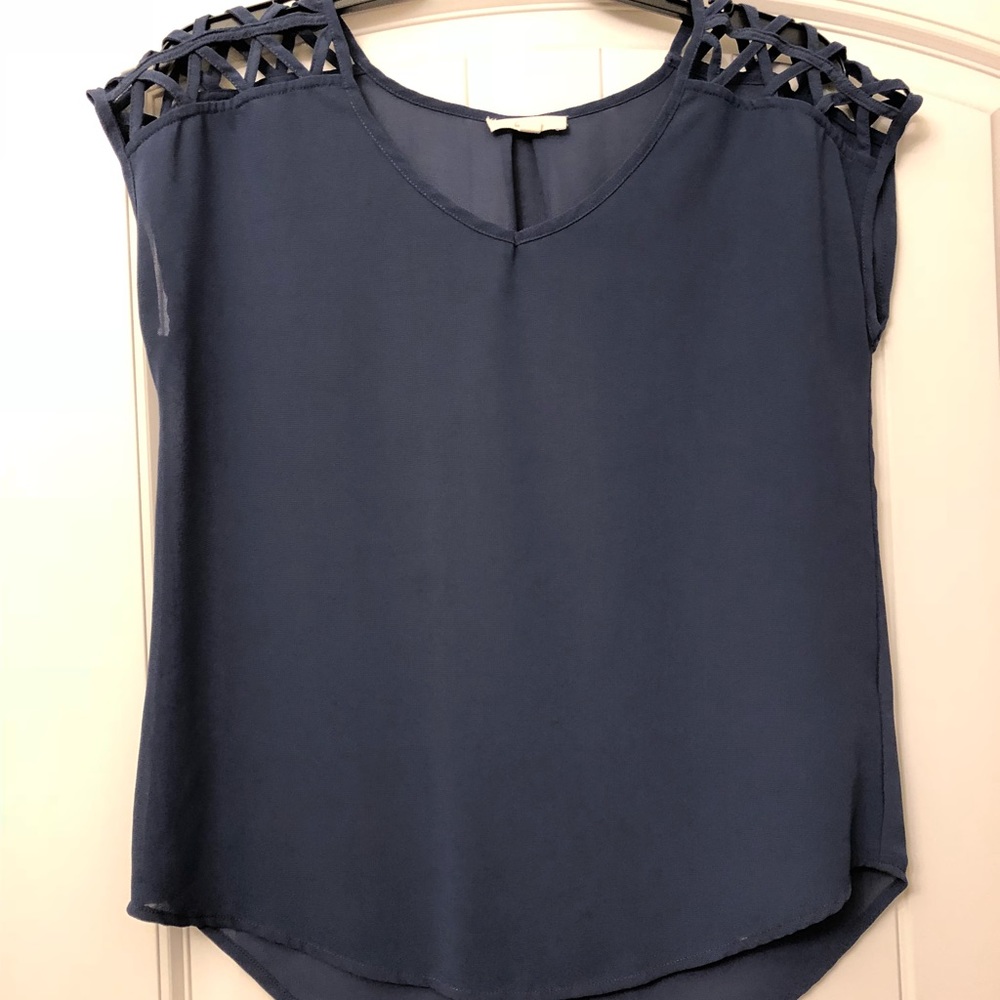 Blue top